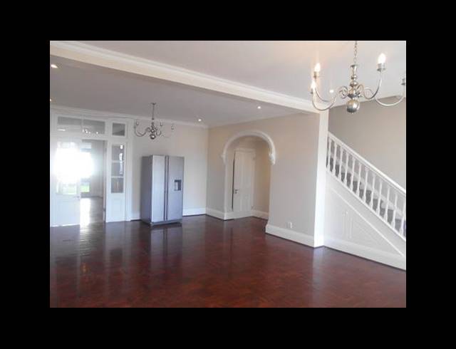 3 BEDROOM APARTMENT TO LET IN POINT WATERFRONT